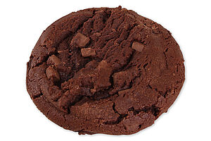 Cookie with dark and milk chocolate