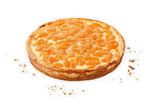 Cream cheesecake with mandarins Cream cheesecake with mandarins